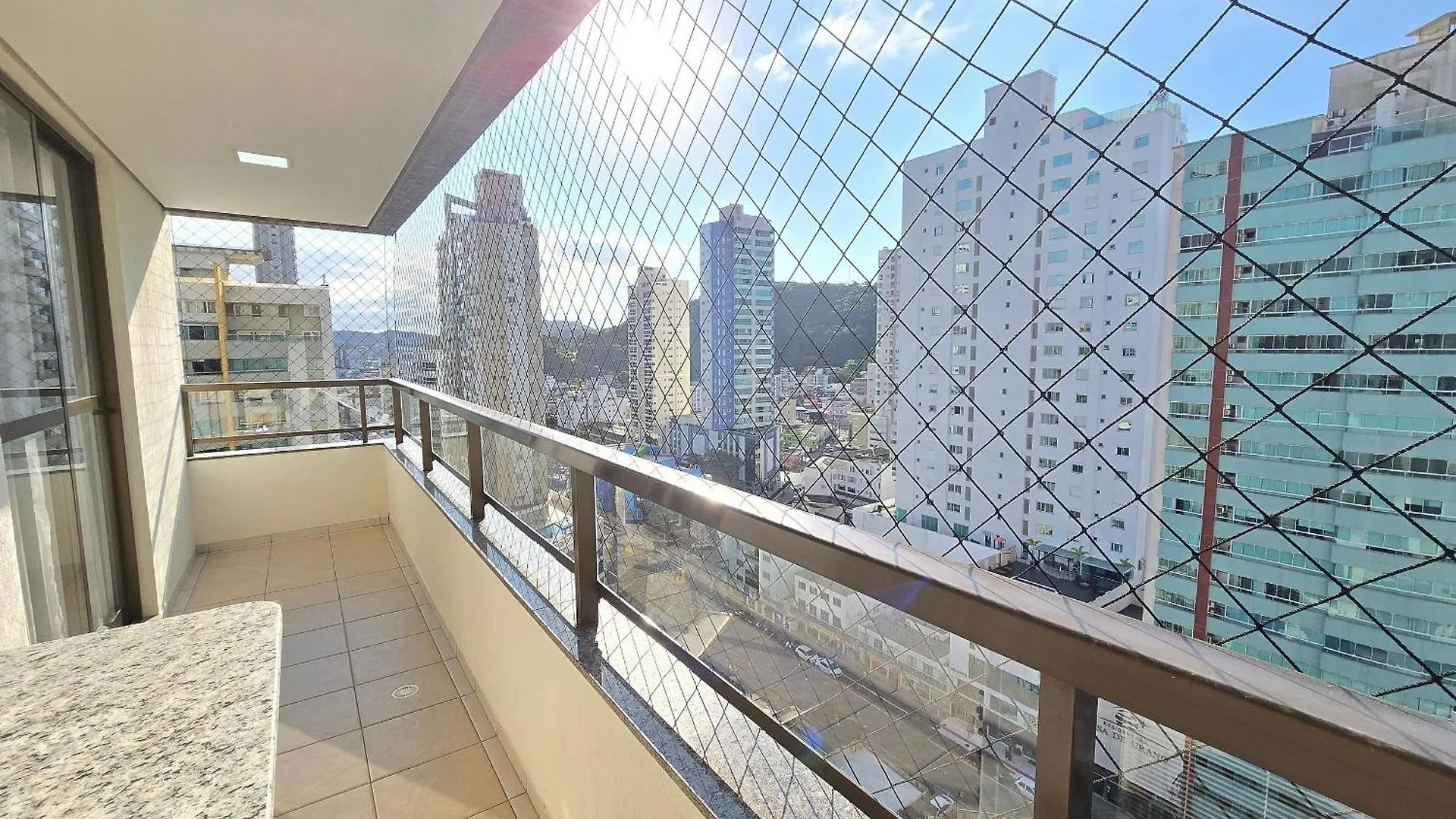 Costa Sul Apartamentos Centro Bc/Piscina/Jacuzzi/Garagem Balneário Camboriú