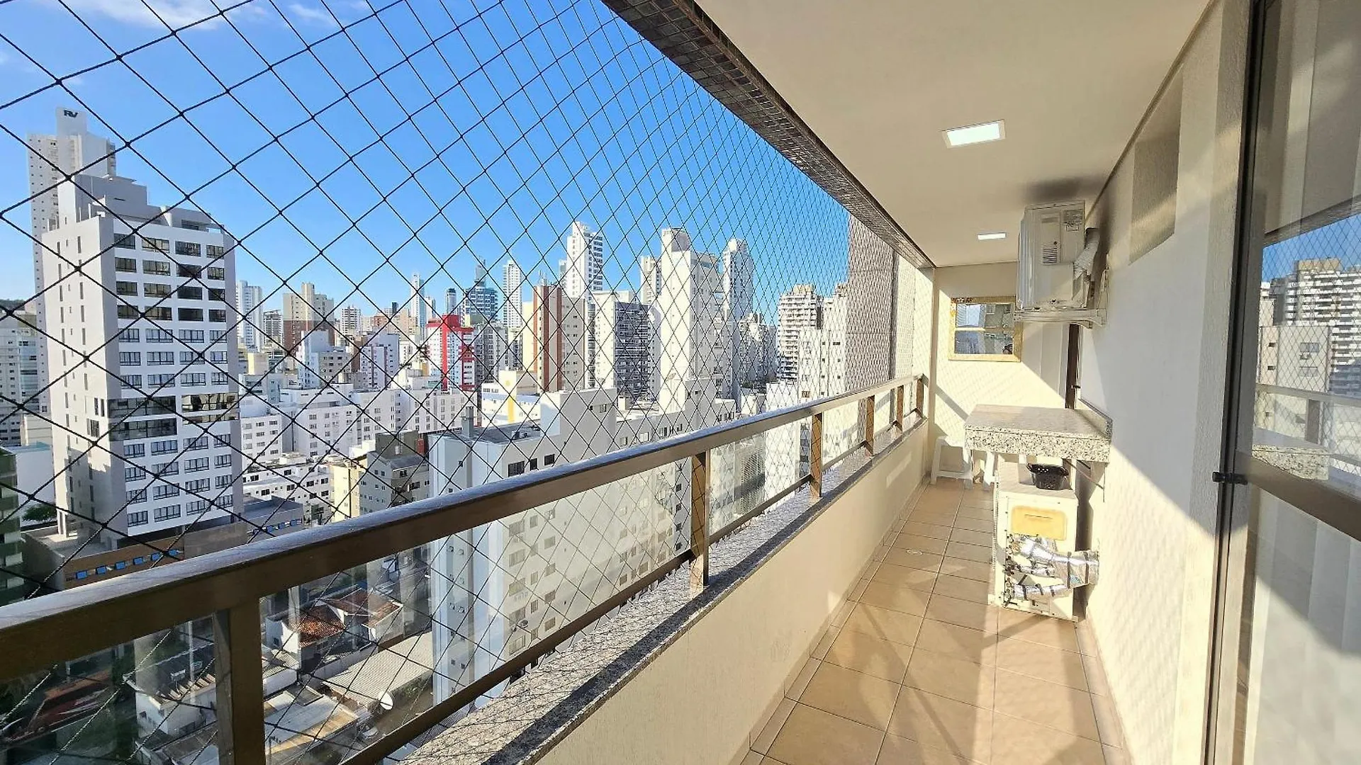 Costa Sul Apartamentos Centro Bc/Piscina/Jacuzzi/Garagem Balneário Camboriú 0*,  Brasil