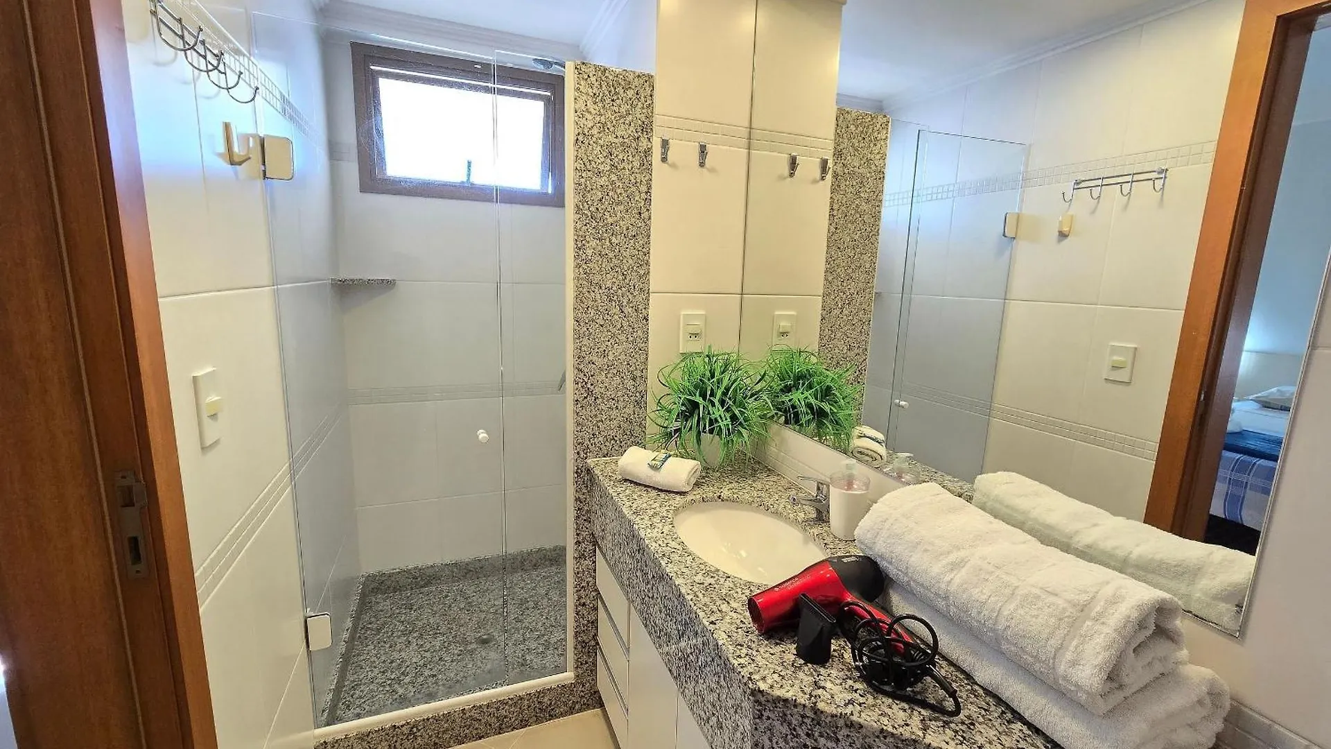 Costa Sul Apartamentos Centro Bc/Piscina/Jacuzzi/Garagem Balneário Camboriú 0*,  Brasil