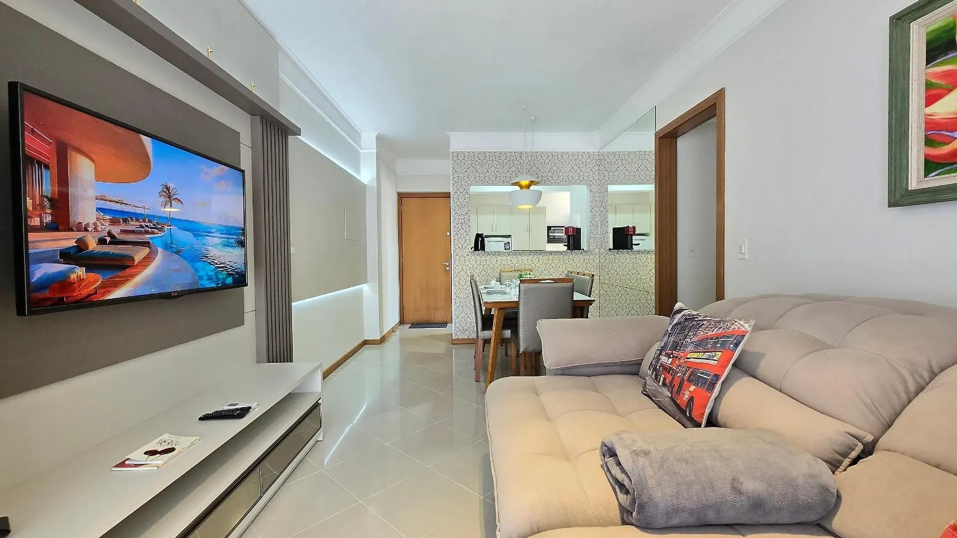 Costa Sul Apartamentos Centro Bc/Piscina/Jacuzzi/Garagem Balneário Camboriú