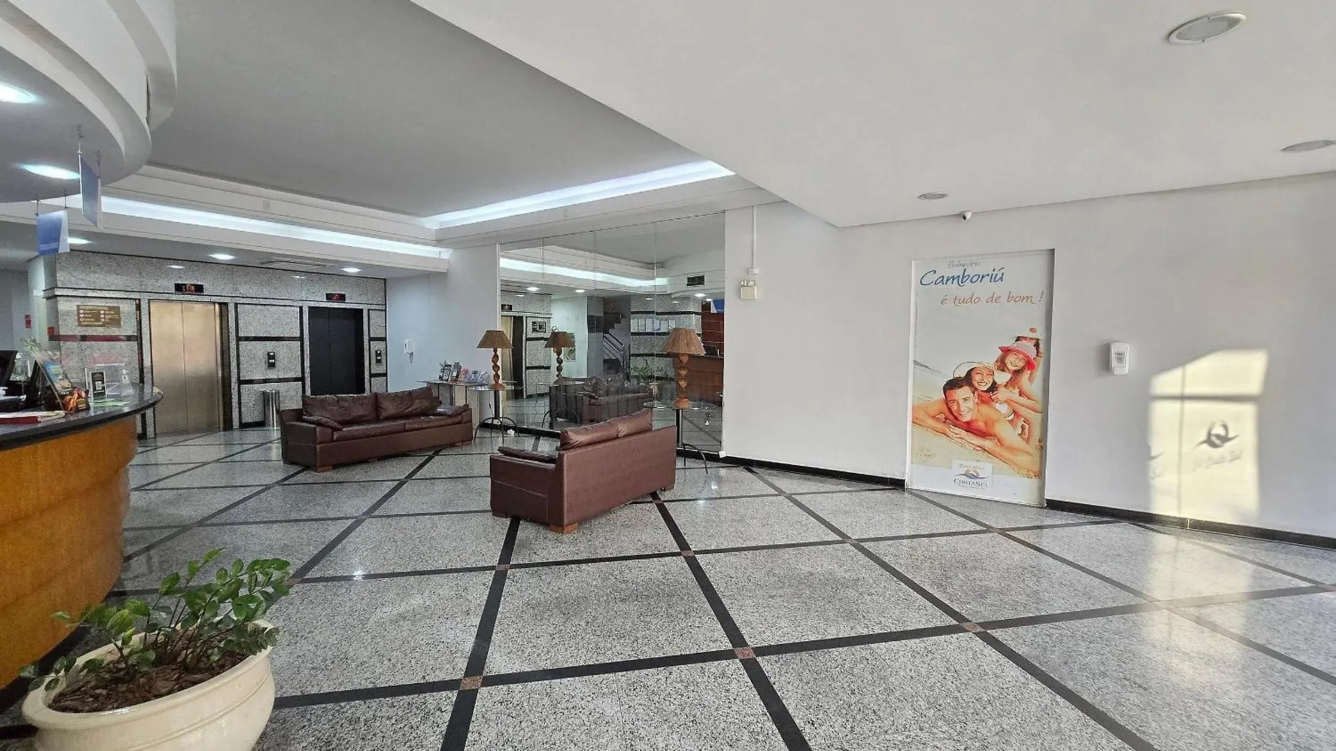 Costa Sul Apartamentos Centro Bc/Piscina/Jacuzzi/Garagem Balneário Camboriú