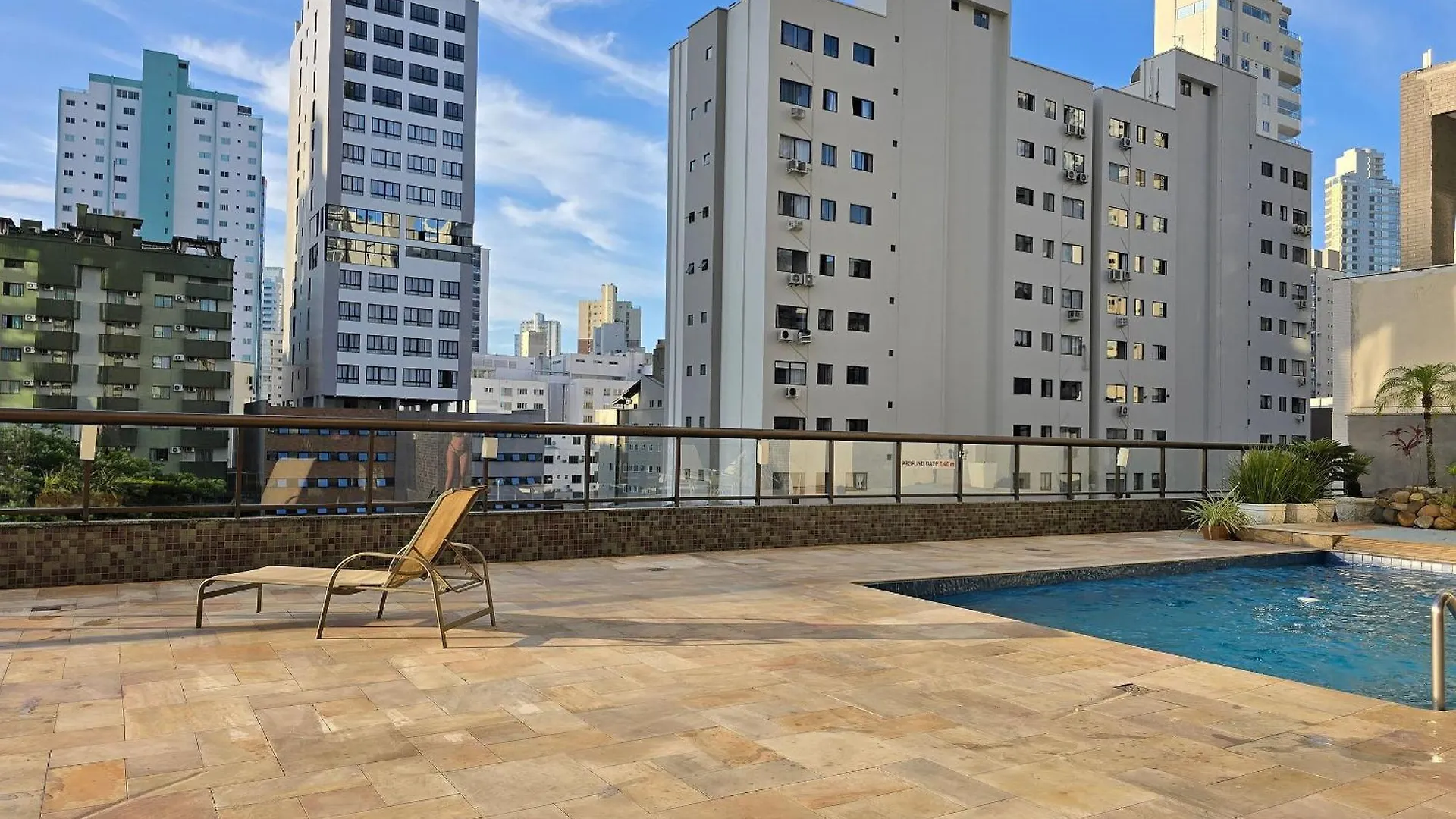 Costa Sul Apartamentos Centro Bc/Piscina/Jacuzzi/Garagem Balneário Camboriú Brasil
