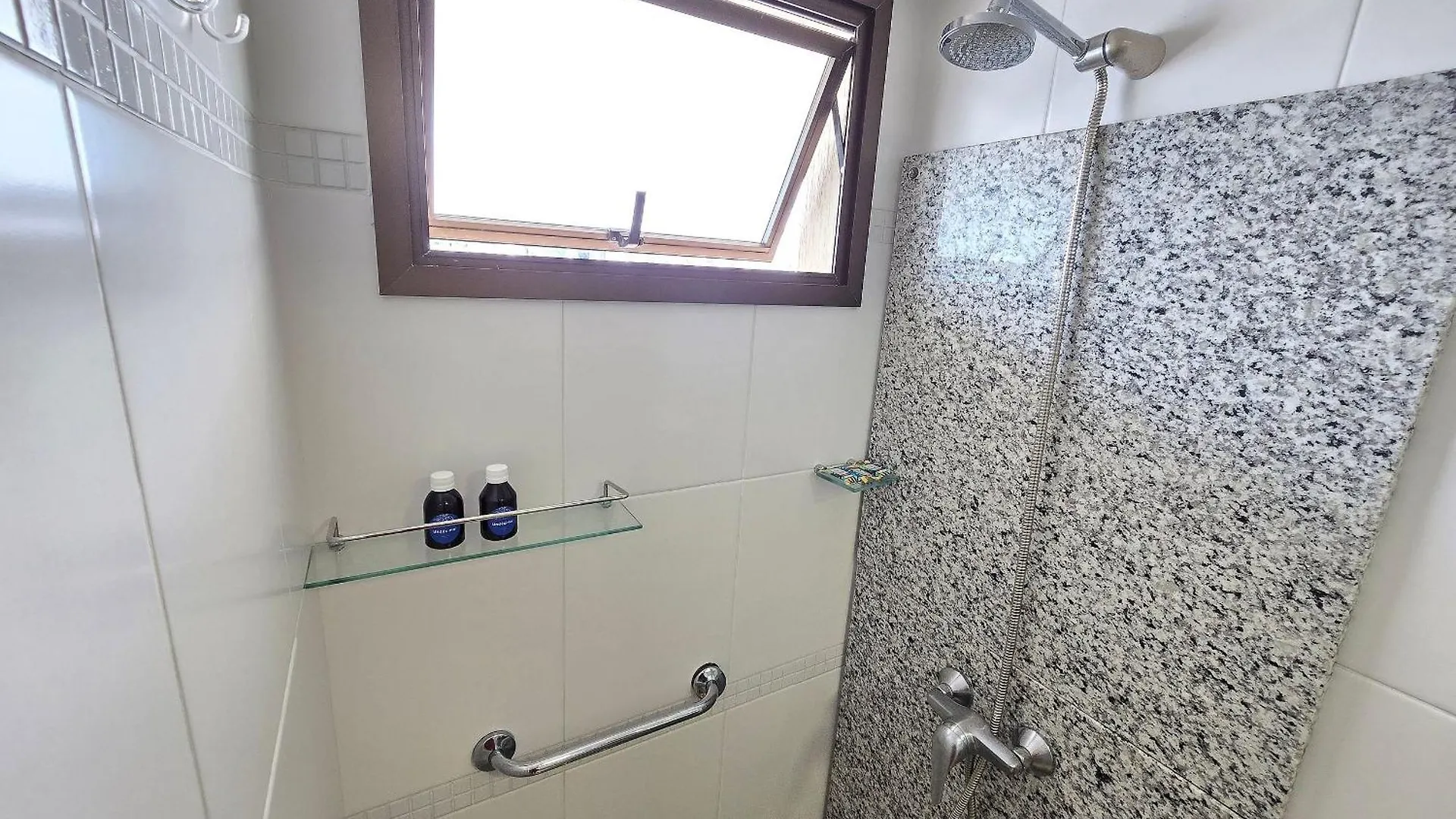 Costa Sul Apartamentos Centro Bc/Piscina/Jacuzzi/Garagem Balneário Camboriú